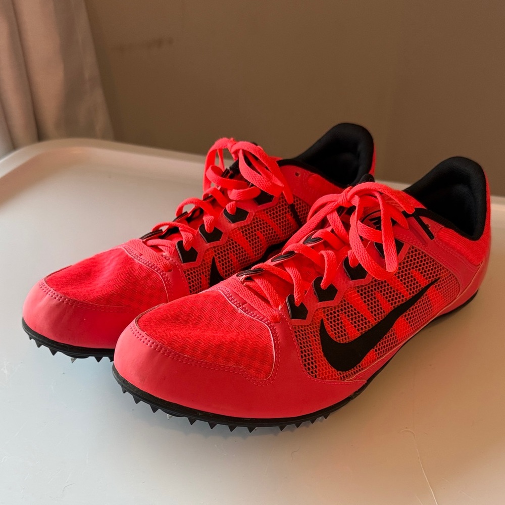 Nike Rival MD Track Red and Black Running Spikes